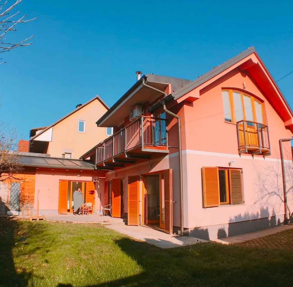 Buzahouse Hostel Λιουμπλιάνα Εξωτερικό φωτογραφία